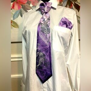 Elegant Purple Paisley Tie and Pocket Square Set